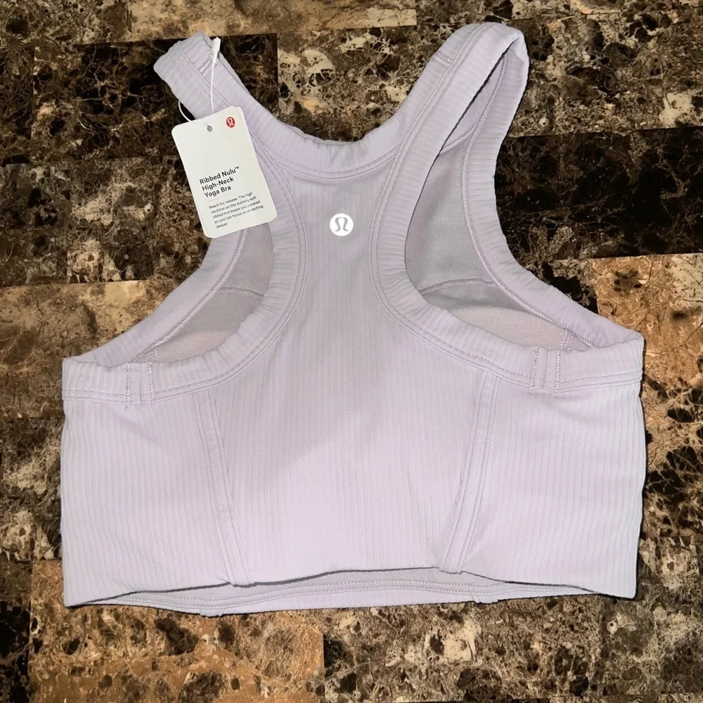 LULULEMON ribbed NULU high neck yoga bra lavender color size 4 NWT